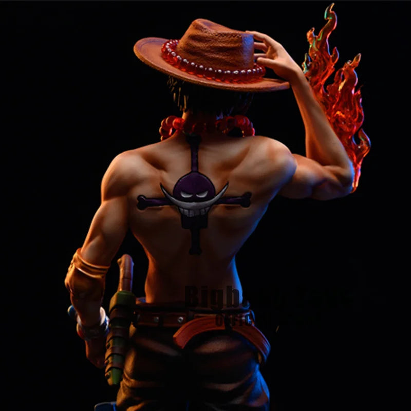 Boneco Action Figure One Piece Acer o Fogo do Novo Mundo